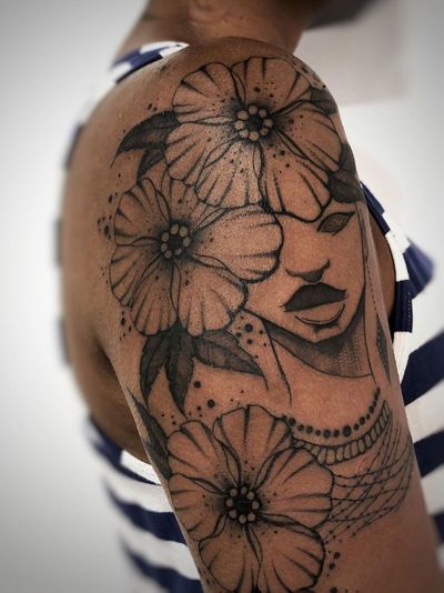 Illustrative portrait tattoo by Hellen Zumbi #HellenZumbi #illustrative #linework #dotwork #nature #organic #braziltattoo