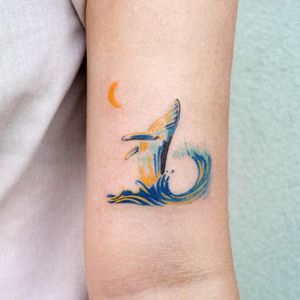 Colored pencil tattoo by lit tattoo #littattoo #crayontattoo #crayon #coloredpencil #color #sketchy #art #crafts #while #moon #wave #ocean
