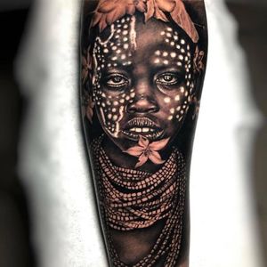 Portrait tattoo by venusbloodtattooshop #venusbloodtattooshop #realism #portrait #karotribe #karo #africa #african #blackandgrey