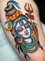 Beautiful Shiva tattoo by Swasthik Iyengar aka Gunga Ma #SwasthikIyengar #GungaMa #color #traditional #Hindu #sacredsymbols #sacrediconography #shiva #moon #trident #snake #ganges #thirdeye
