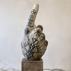 Sculpture by Fabio Viale with painted tattoos by Maxime Plescia-Buchi #FabioViale