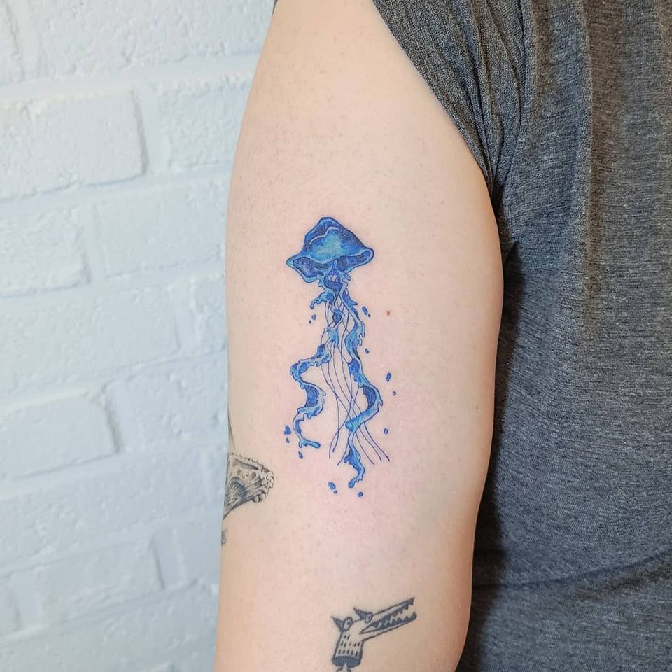 Watercolor jellyfish tattoo by Paya Tattooist #PayaTattooist #jellyfish #oceanlife #ocean #color #watercolor