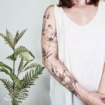 Tattoo by Marta Madrigal #MartaMadrigal #fineline #dotwork #illustrative #floral #flower #nature