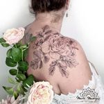 Tattoo by Marta Madrigal #MartaMadrigal #fineline #dotwork #illustrative #floral #flower #nature