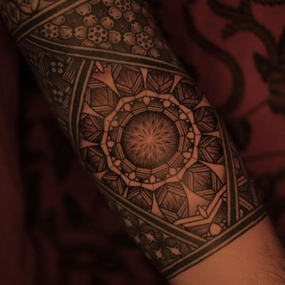 Tattoo by Jaya Suartika aka Jayaism #JayaSuartika #Jayaism #patternwork #pattern #tribal #ornamental #blackwork #geometric #mandala #sacredgeometry #linework #dotwork