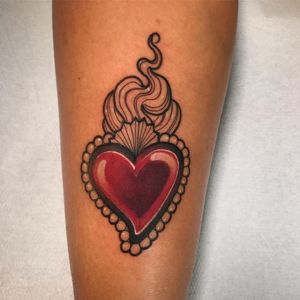 Sacred heart tattoo by jiperone18 #jiperone18 #sacredheart #heart #fire #pearls #neotraditional