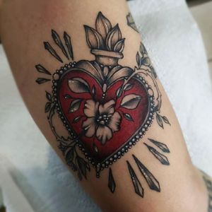 sacred heart tattoo by black dagger tattoo norwich #blackdaggertattoo #blackdaggertattoonorwich #sacredheart #flower #fire
