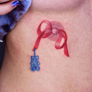 Nipple tattoo by Tsyna #Tsyna #nipple #gummybear #ribbon #bow #opticalillusion #realism 