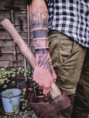 Lumberjack tattoo by 23tattoostudio #23tattoostudio #lumberjacktattoo #lumberjack #nature #trees #mountain #treering #illustrative