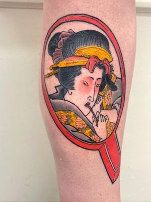 Japanese tattoo by Gandhi aka Guillaume de la Torre #Gandhi #GuillaumedelaTorre #japanese #geisha #mirror #flower 