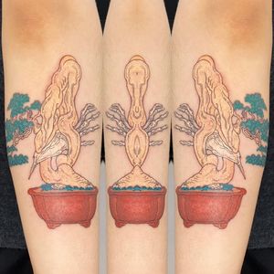 Trippy tattoo by Miki Kim #MikiKim #psychedelictattoo #psychedelic #surreal #trippy #strange