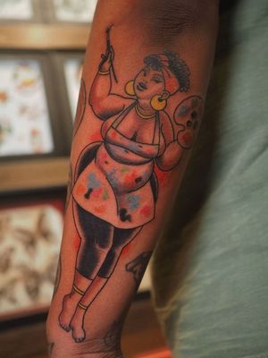 Pin up tattoo by Wes Holland #WesHolland  #pinupgirl #pinup #portrait #lady #woman #babe #tattooedgirl