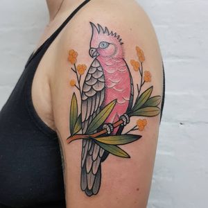 Bird tattoo by Zero Scar #ZeroScar #bird #parrot #cockatoo #feathers #plant #animal