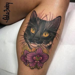Cat tattoo by Lala Inky #LalaInky #neotraditionoal #color #cat #flower #floral #nature #animal #petportait