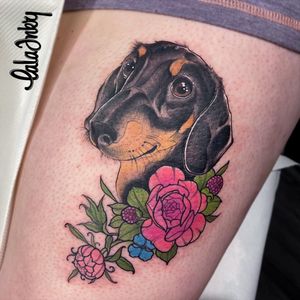 Dog tattoo by Lala Inky #LalaInky #dog #weeniedog #rose #flower #floral #petportrait #neotraditional