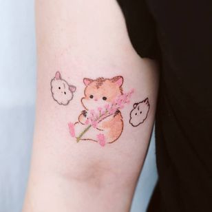 Hamster tattoo by Haenal tattoo #Haenaltattoo #hamster #crayontattoo #flower #floral #cute