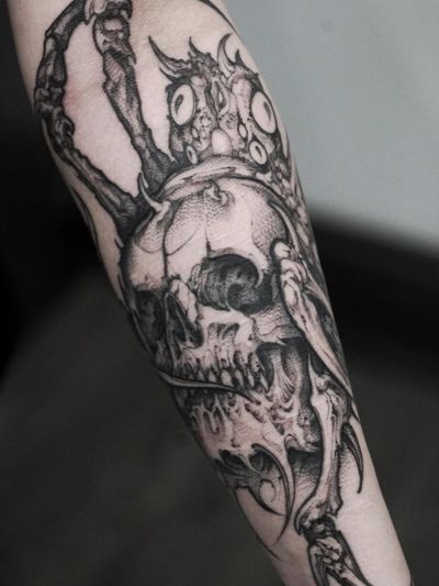 Illustrative tattoo by Gale Shapira aka Bloodwraith #GaleShapira #Bloodwraith #Illustrative #darkart #horror #blackwork #skull #demon #monster