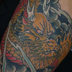 Detail of a tattoo by Sven Anholt #SvenAnholt #Anholttattoo #japanese #color #dragon #mythicalcreature 