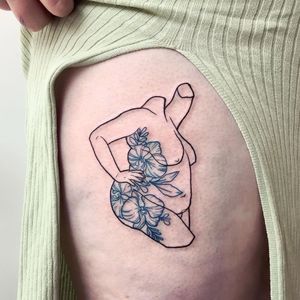 Body tattoo by 3goblins #3goblins #body #tattooedtattoo #flowers #floral #selflove #bodypositivity #fatliberation #queertattoo #qttr #pridetattoo #lgbtqiatattoo #lgbtqtattoo