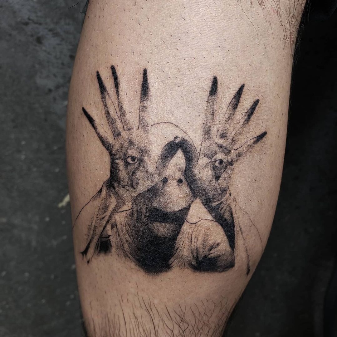 Titanic Tattoos on X Pans labyrinth tattoo moosemanchris for Simon  thanks dude pleasure as always panslabyrinth panslabyrinthtattoo  blackwork blackworker dotwork dotworktattoo darkartist darkart  blacktattooart onlythedarkest 