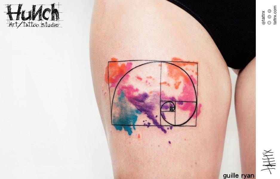 A watercolor Fibonacci spiral by Guille Ryan via Tattrx.