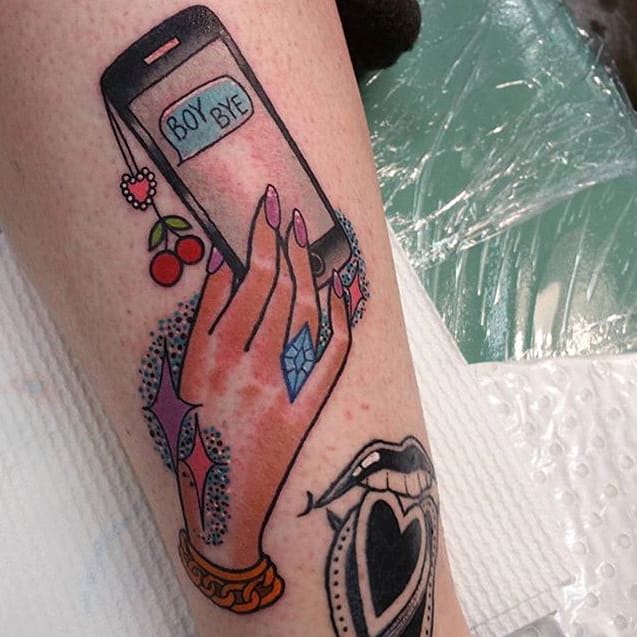 Tell 'em via amielee13 #Beyonce #Lemonade #AmieLee #colorful #cellphone #BeyDay #BoyBye #Jewels #Sparkles