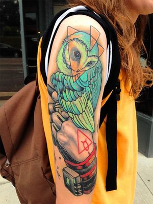 Colorful mysterious piece by Mike Moses #color #mikemoses #owl #owltattoo