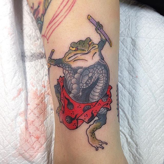 Kak Lucky Tattoos on Twitter What sorcery is this  A rad little  spooky froggo that sfawkestattoos did on the calf of thedoctorbrowning    To book your appointment please email infokakluckytattooscom