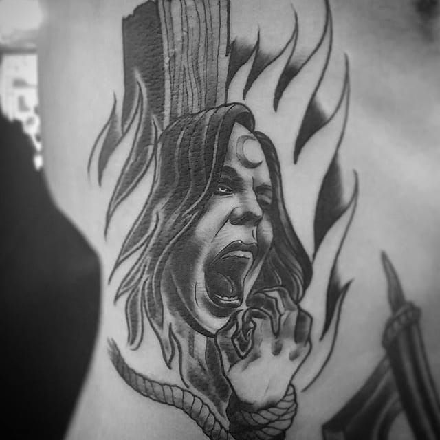 Angelo Parente on Instagram Burning Witch     blackwork inkedmag  dotworker witchtattoo gothictatto  Tatuagem de bruxa Tatuagem  sombria Tatuagem pagã