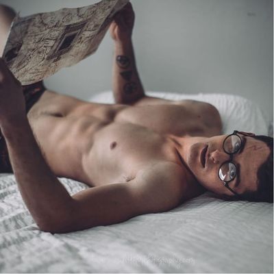 A Boudoir Photo Shoot of a Tattooed Harry Potter ‘Accio’-ed Our Hearts