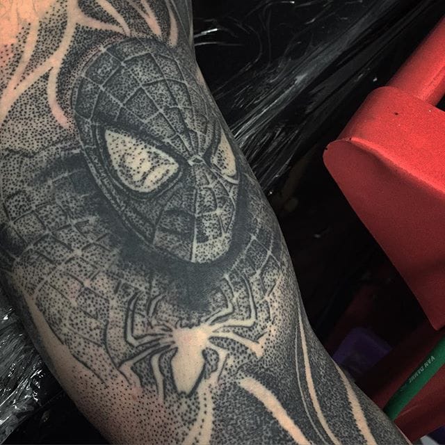 Spider Man Tattoo by Josh Watson #spiderman #dotwork #dotworkportrait #blackworkportrait #portrait #blackdotwork #dots #blackwork #JoshWatson