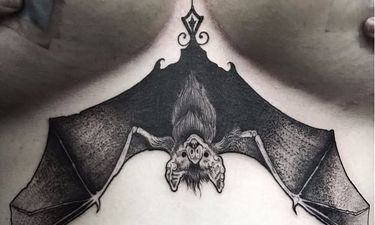 218 Bats Tattoos Stock Photos, High-Res Pictures, and Images - Getty Images