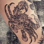 Crab Tattoo by Ganji #crab #japanesecrab #japanese #darkjapanese #blackwork #japaneseblackwork #threetides #Ganji #GanjiBang