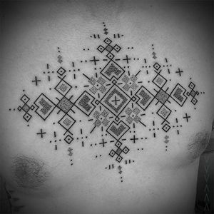 An amazing chest-piece by Kris Davidson (IG-kris_davidson_). #blackwork #dotwork #geometric #KrisDavidson #linework #minimalist #mystical