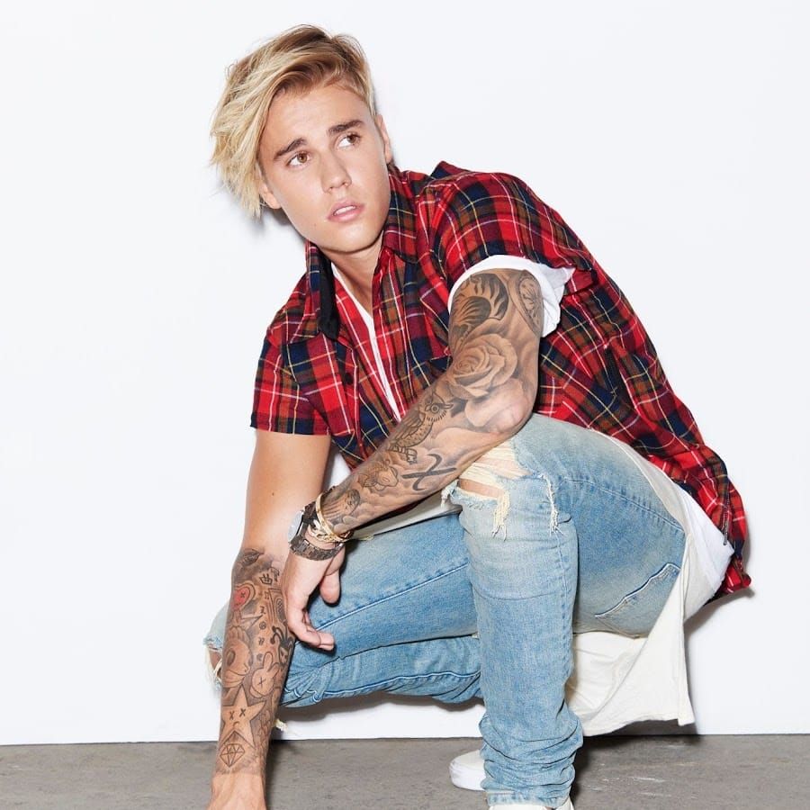 Justin Bieber Shows off His New Stomach Tattoo • Tattoodo
