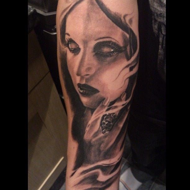 Legendary Tattoo Studio  Goth vampire    done by lunacytattoos      silverbackink  dublin dublintattoo tattoo blackwork ireland  lady lowerarm ireland  Facebook