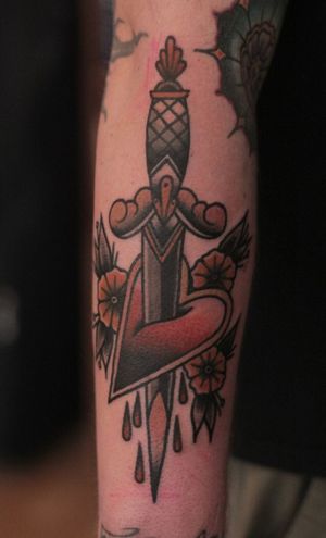 Heart and dagger tattoo by Ibi Rothe #IbiRothe #heartanddagger #heartanddaggertattoo #heart #dagger #knife