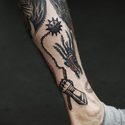 Cool small filler with an armor gauntlet and a blugeon by Philip Yarnell!