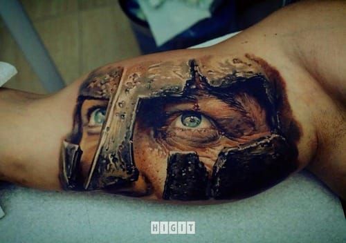 Hyper realistic portrait by Dmitriy Samohin #realistic #portrait #DmitriySamohin