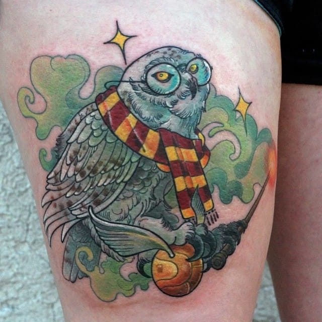 Awesome piece by Joshua Ross! Another idea for Harry Potter tattoos. #HarryPotter #JoshuaRoss #fantattoo #owl #tribute