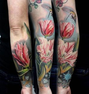 Another great flower tattoo by Puedmag Custom Ink Tattoos