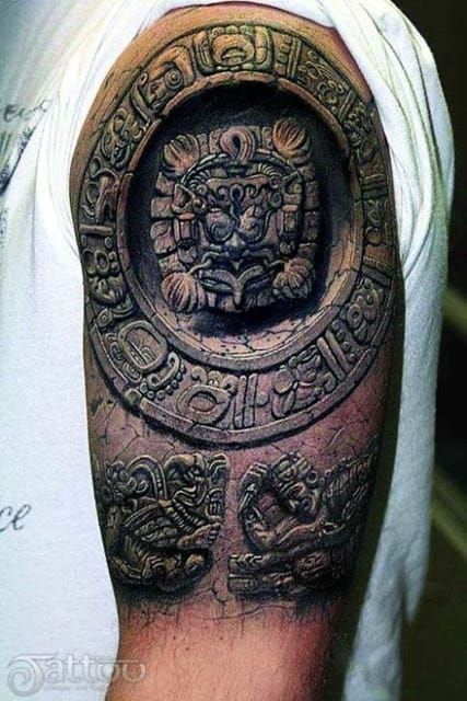 The more detailed, the more it looks three-dimensional. Awesome 3D tattoo, artist unknown.