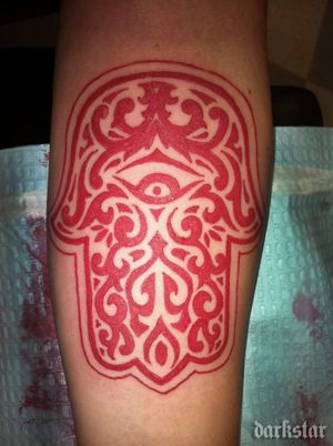 Impeccable Hamsa Tattoo Design #Troy #hamsa #hamsahand #spiritual #handofgod #redink