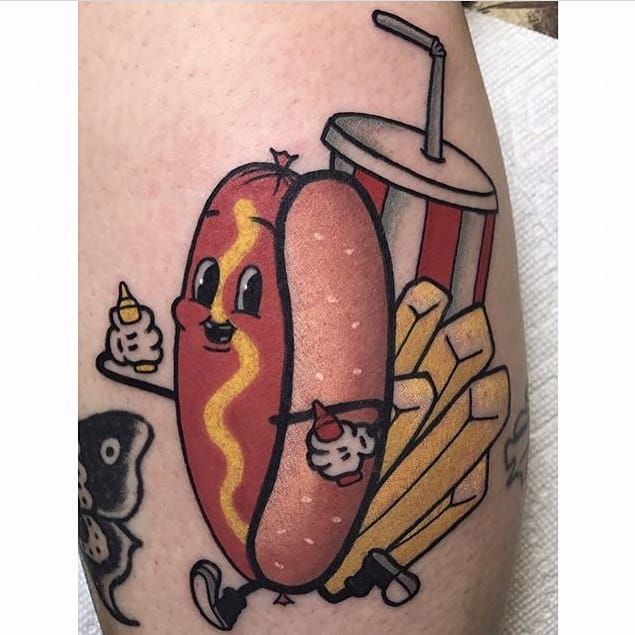Man Gets Hot Dogs Cross Tattooed on Face Leaves Internet Displeased   News18