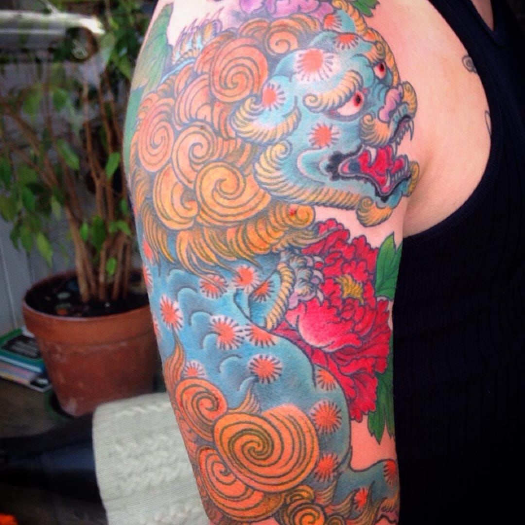 foo dog traditional