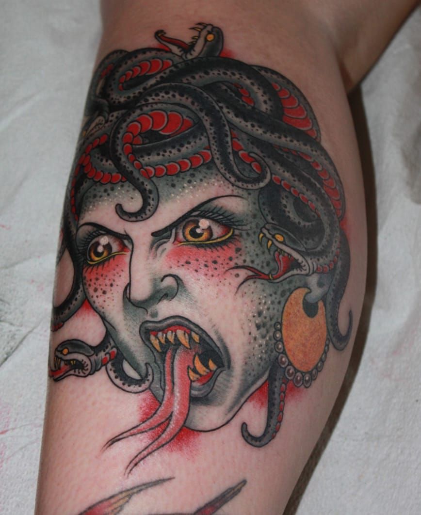 25 Chilling Medusa Tattoo Ideas