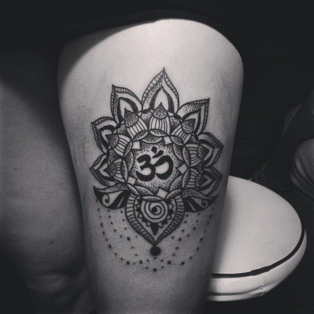 15 Sacred Om Tattoos • Tattoodo