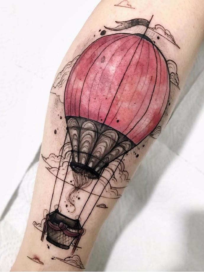 Felipe Mello #FelipeMello #balloon #balloontattoo #balao #brasil #brazil #brazlianartist #tatuadoresdobrasil #aquarela #watercolor #colorido #colorful #pontilhismo #dotwork #cloud #nuvem