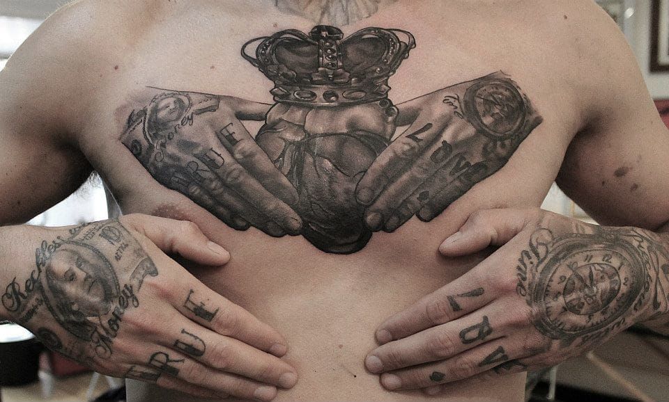 16 Powerful Claddagh Tattoos • Tattoodo