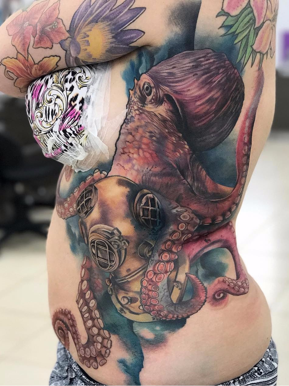 Por Freddie Albrighton #FreddieAlbrighton #gringo #colorido #colorful #realismo #realism #realismocolorido #polvo #octopus #capacete #helmet #mergulhador #scubadiver #watercolor #aquarela